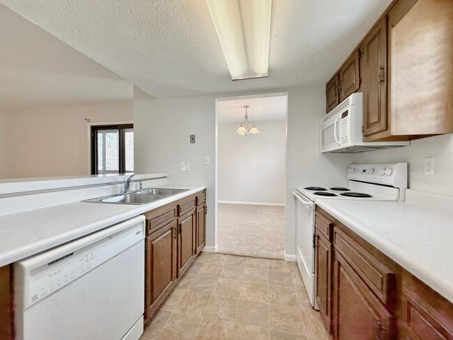 Building Photo - 1634 19th St