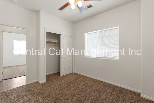 Building Photo - 3721 Pine Meadow Dr