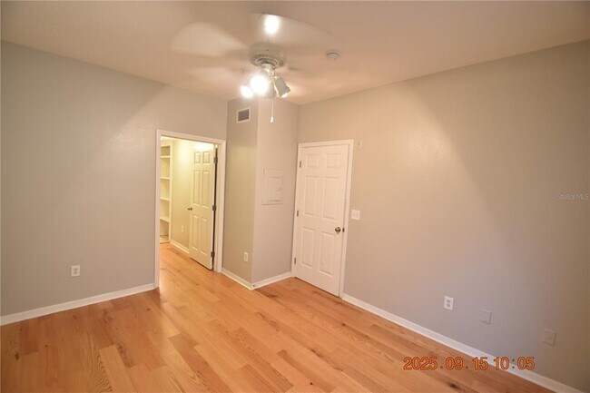 Building Photo - 1810 E Palm Ave