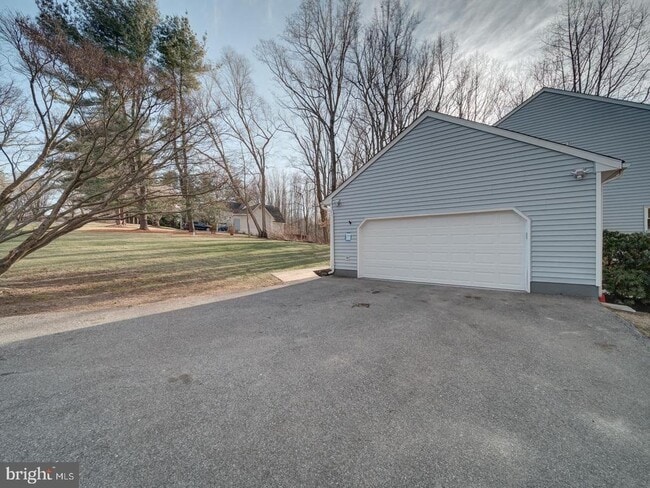 Building Photo - 4432 Indigo Ln