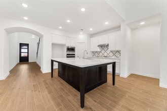 Building Photo - 5014 Chestnut Orch Dr