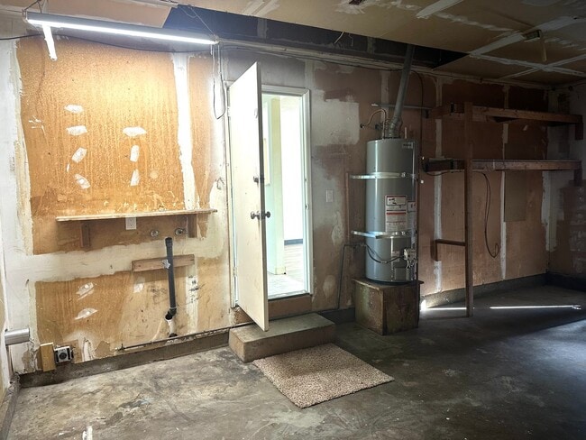 Building Photo - 3970 Meteor St