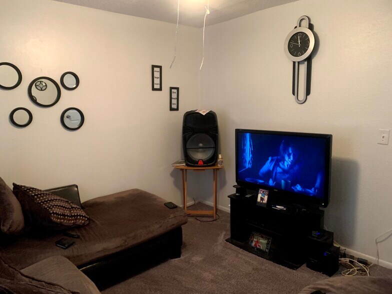 3rd BedRoom - 4134 12th Ave S