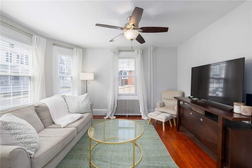 Building Photo - 58 Gibbs Ave