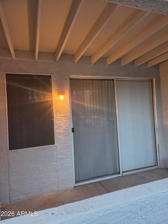 Building Photo - 11375 E Sahuaro Dr