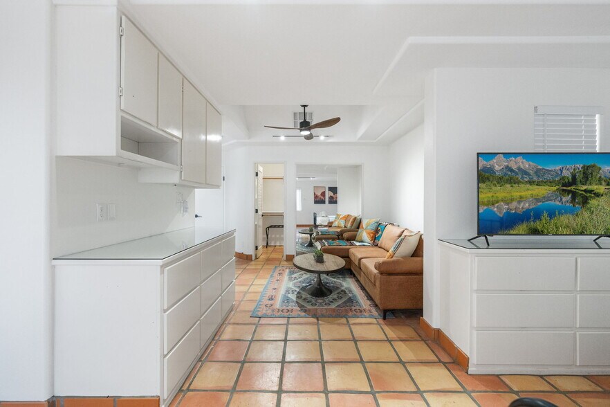 Building Photo - 58328 Bonanza Dr