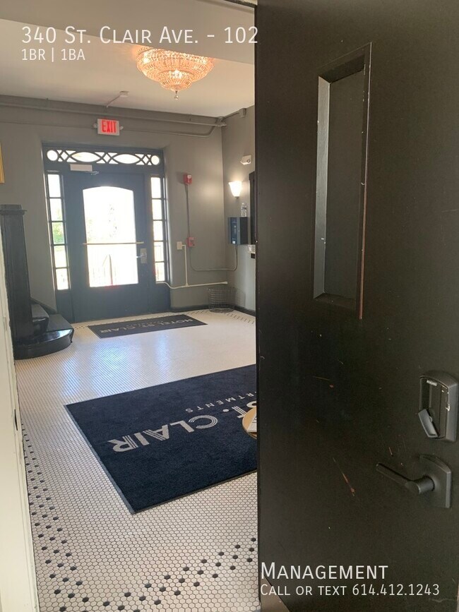 Building Photo - 340 St Clair Ave