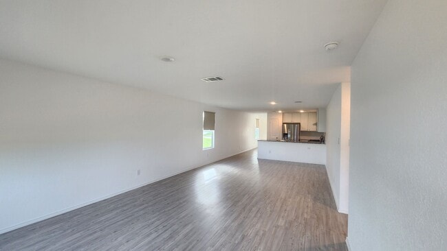 Building Photo - 2815 Charpak Dr