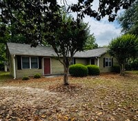 Building Photo - 423 Prince Ave