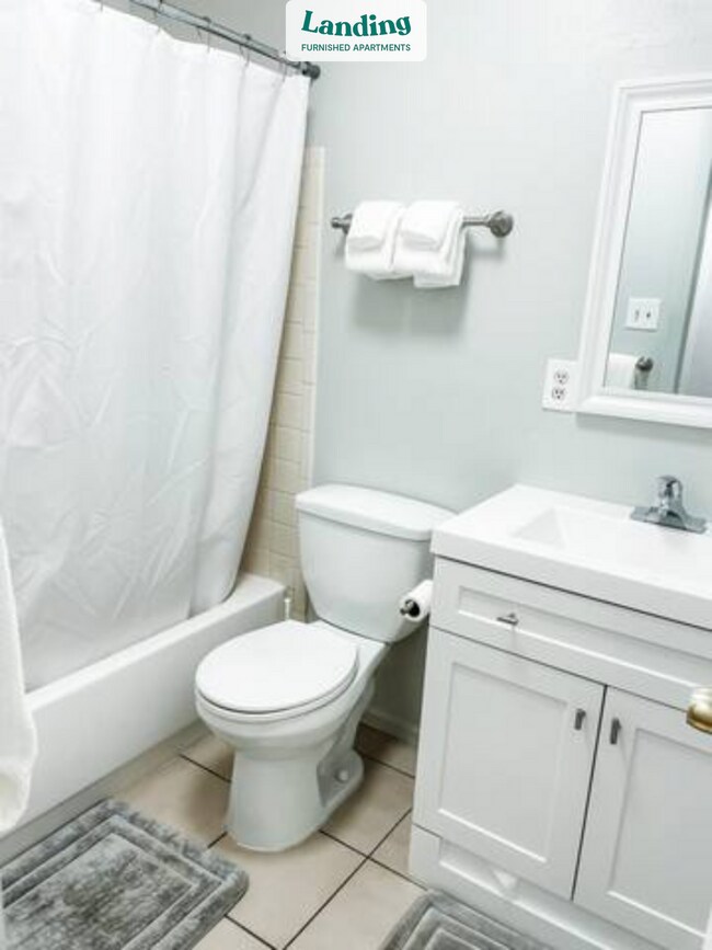 Building Photo - 10022 E Montview Blvd