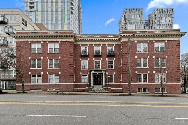 Building Photo - 615 Boren Ave