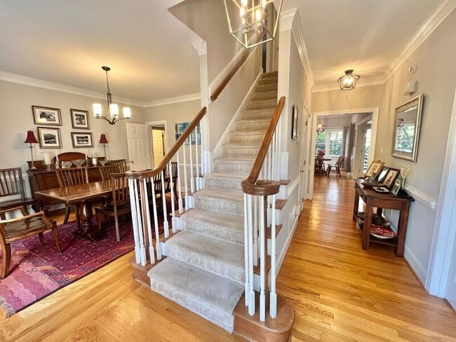 Building Photo - 9105 Kirkhill Dr