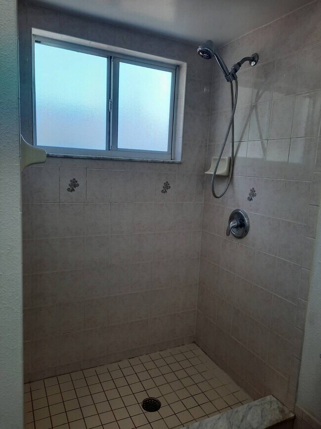 Building Photo - 11239 Blythville Rd