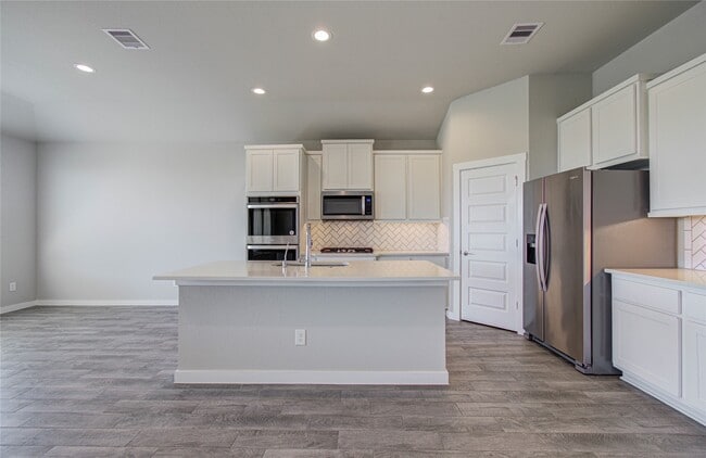 Building Photo - 28511 Hannahs Harbor Ln