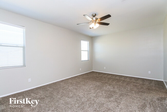 Building Photo - 10386 E Marigold Ln