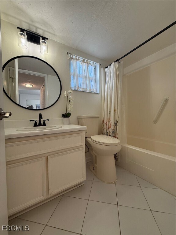 Building Photo - 7035 Cedarhurst Dr