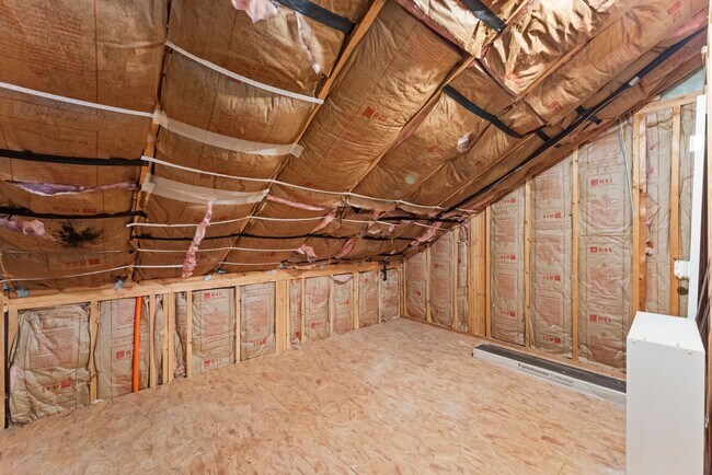 Building Photo - 31 W Greenhill Terrace Pl