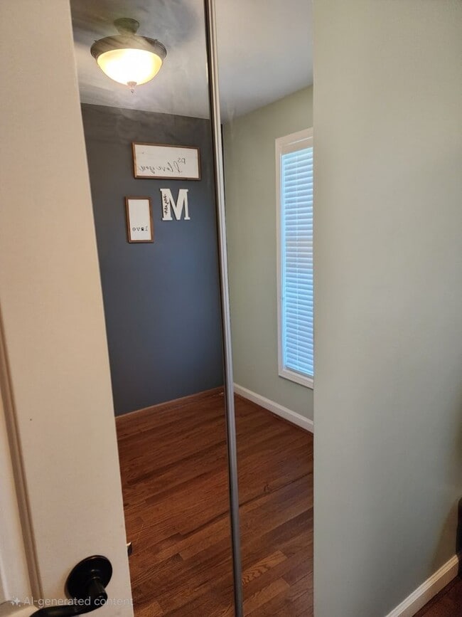 Building Photo - 3 bedrooms, 3 bath, 3 car garage