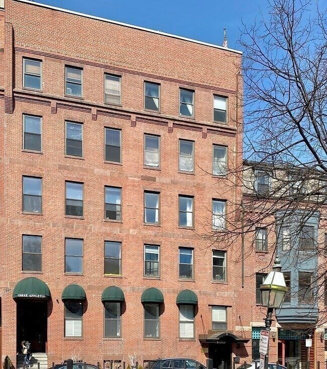 Building Photo - 3 Appleton St
