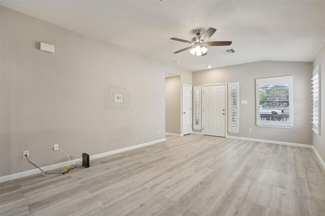 Building Photo - 4937 Hartson