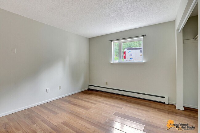 Building Photo - Cozy Condo for Rent in East Anchorage!