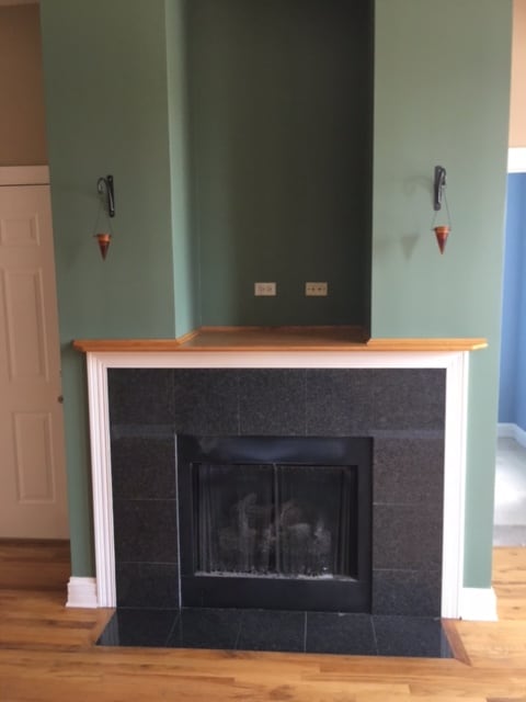 Building Photo - 2368 N Elston Ct