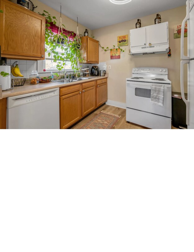 Building Photo - 106 Delmont Dr
