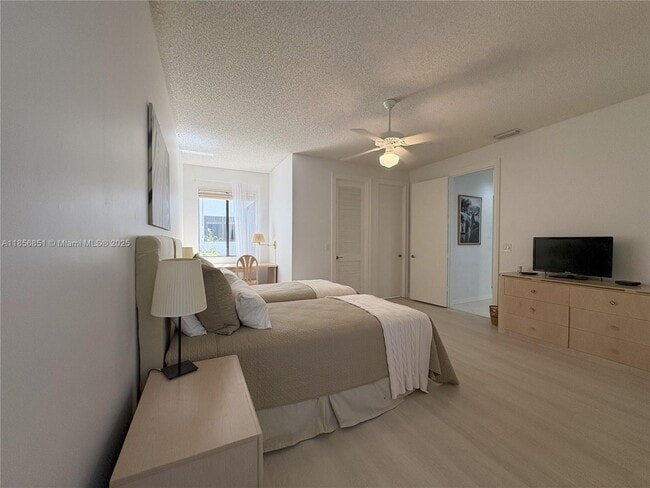 Building Photo - 2538 Windsor Way Ct