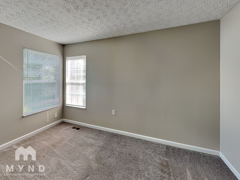 Building Photo - 2069 Prominence Dr