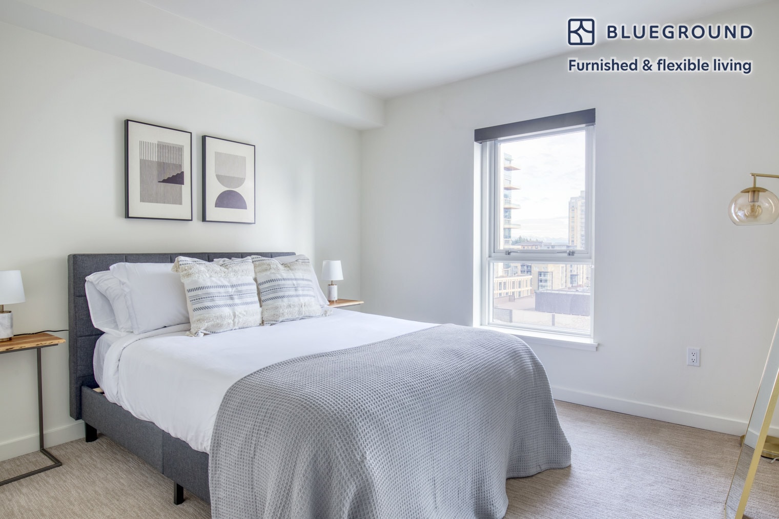 Building Photo - 10349 NE 10th St