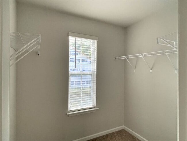 Building Photo - 2130 New Garden Rd