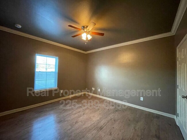 Building Photo - 31855 LA Hwy 16