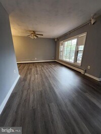 Building Photo - 13723 Dumfries Rd