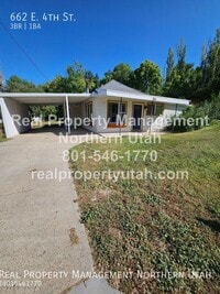 Building Photo - 662 4th St S