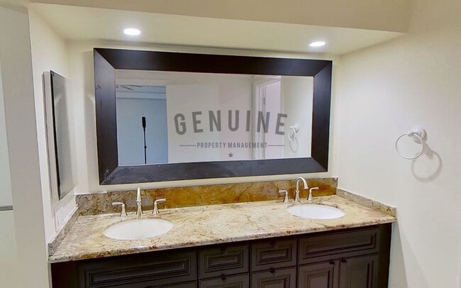 Building Photo - 3Bd 2Ba Home in Mesa Verde