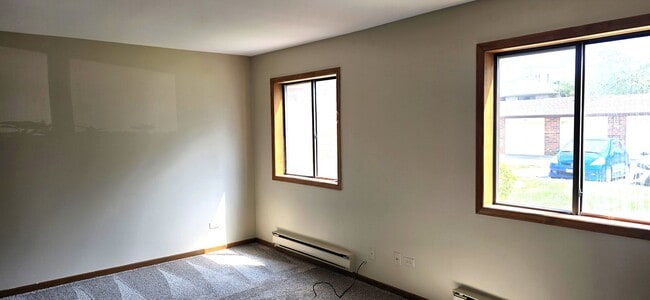 Building Photo - 429 Berkshire Dr