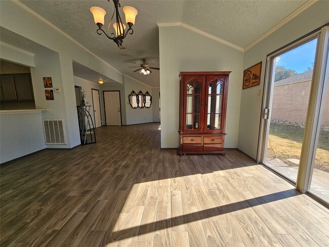 Building Photo - 8319 Wind Veil Dr