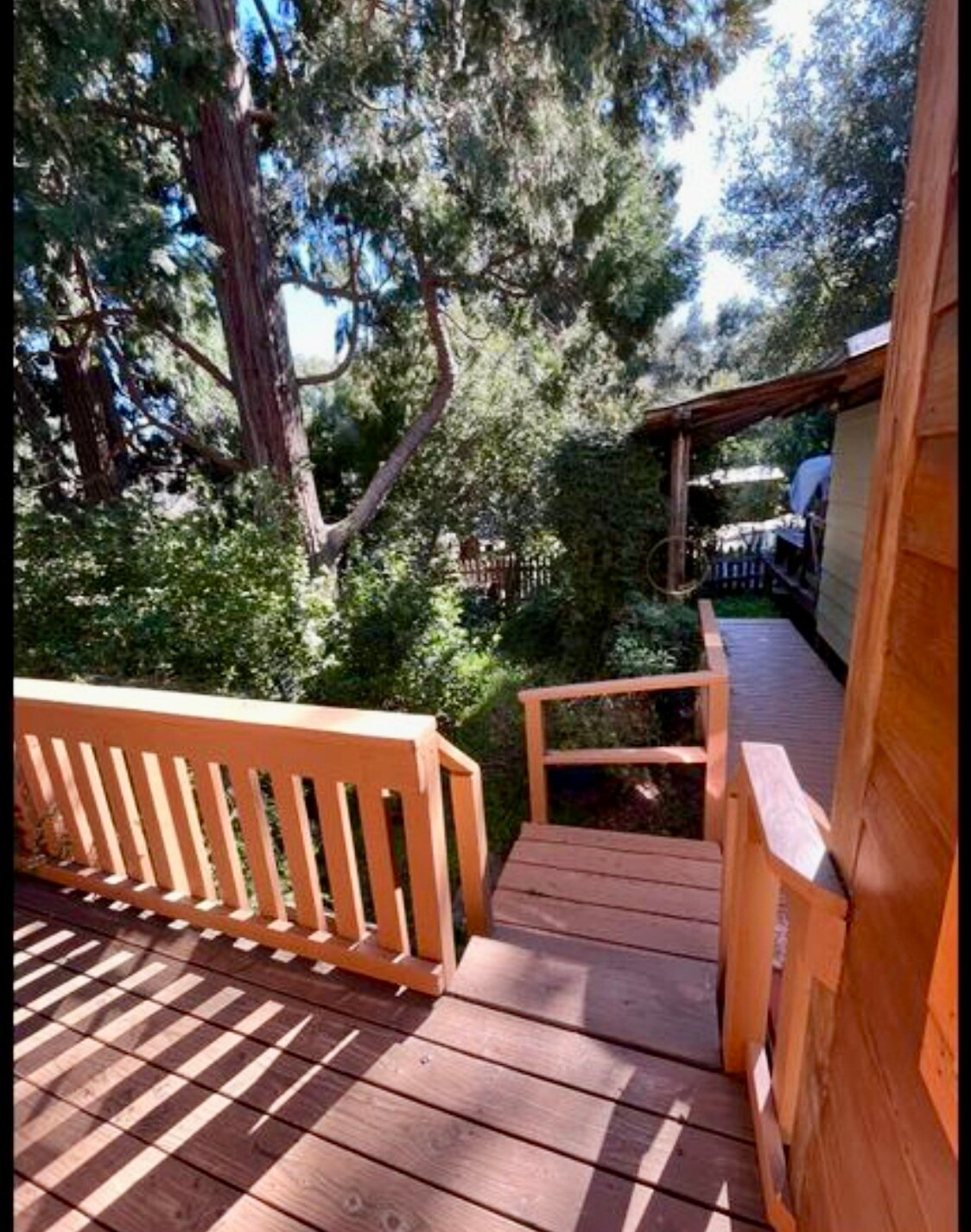 Building Photo - 1417 Old Topanga Canyon Rd