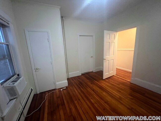 Building Photo - 86 Prentiss St