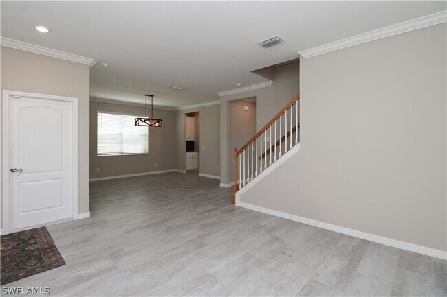 Building Photo - 2380 Fallglo St