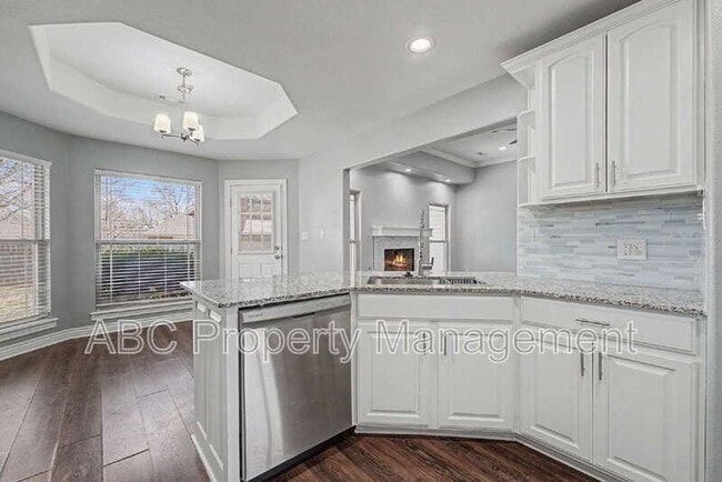 Building Photo - 1501 S Breckenridge Loop