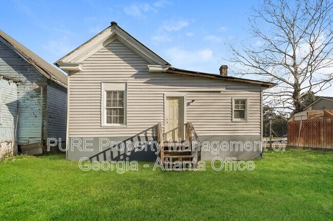 Building Photo - 312 Walton Wy