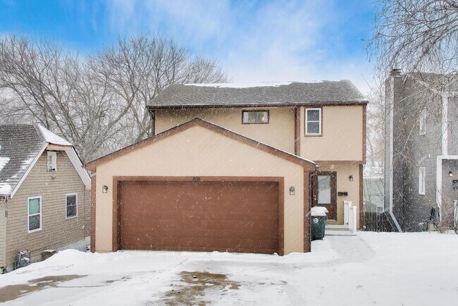 Building Photo - 508 Beechwood Dr