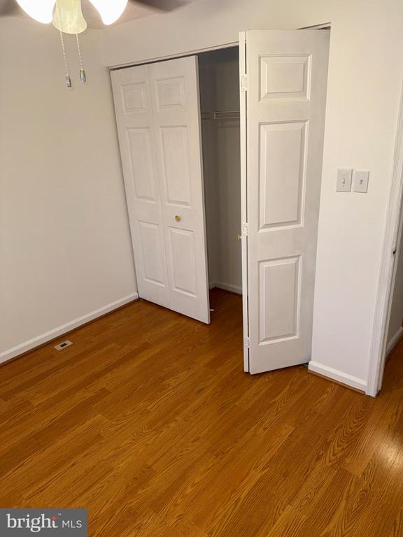 Building Photo - 9252 Pirates Cove