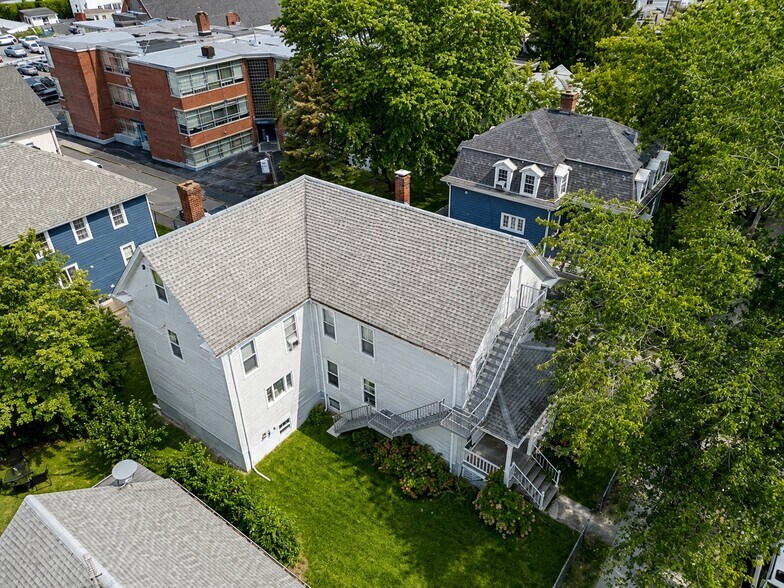 Building Photo - 107 Franklin St