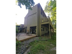 Building Photo - 1859 Yuma Ln N