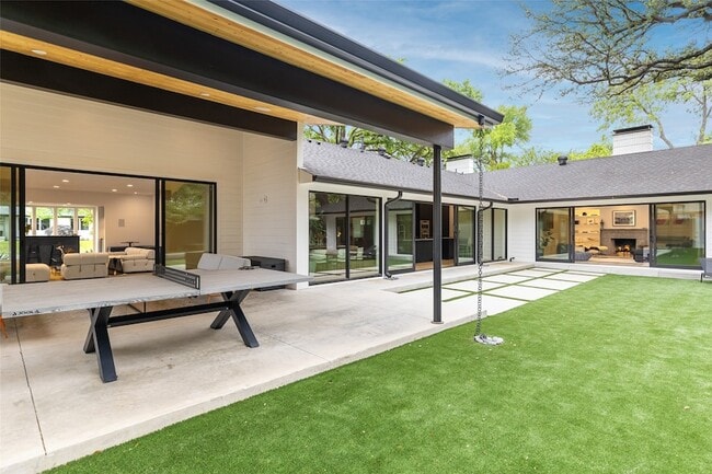 Building Photo - 5239 Edmondson Ave