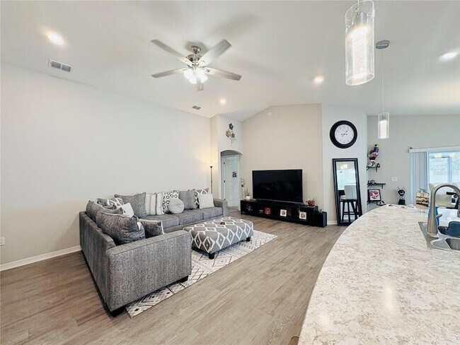 Building Photo - 389 Bandon Dunes Loop