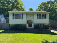 Building Photo - 308 Noank Ledyard Rd