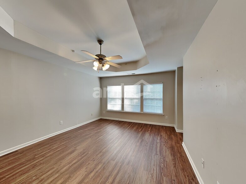Building Photo - 3324 Glamorgan Ct